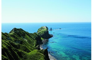 青く輝く日本海を目指して夏の積丹絶景ドライブ